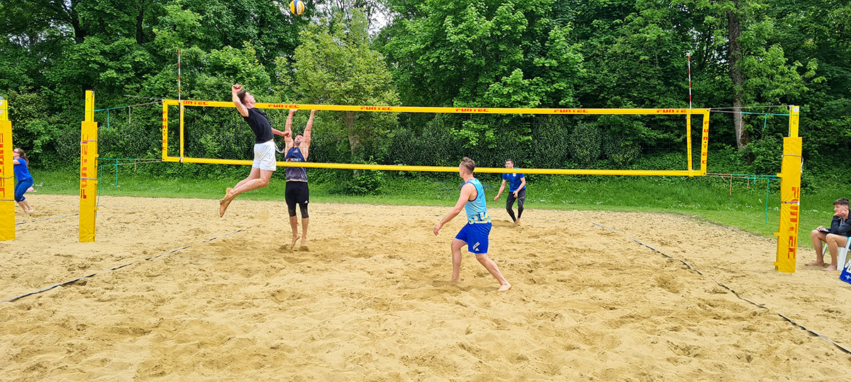 Beach Volleyball im KJC